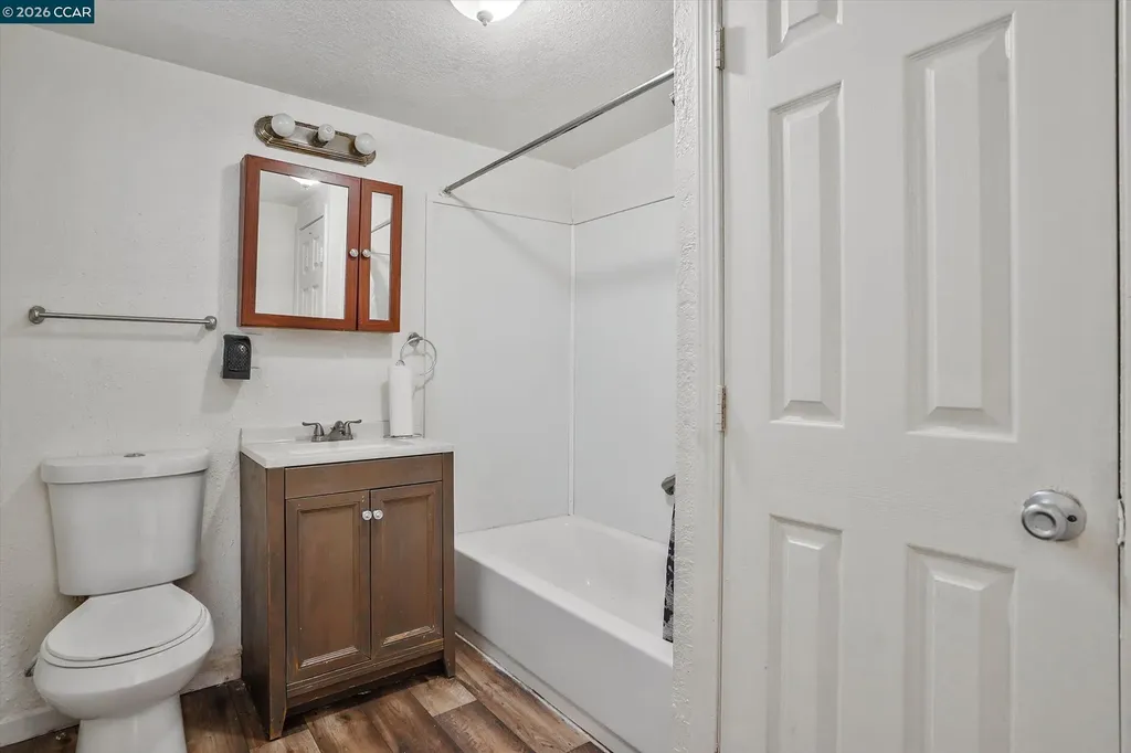 560 25th Street Richmond CA 94804