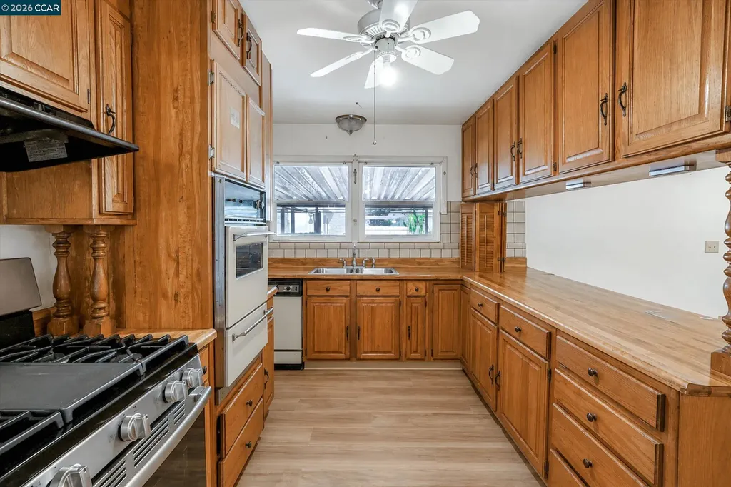 560 25th Street Richmond CA 94804