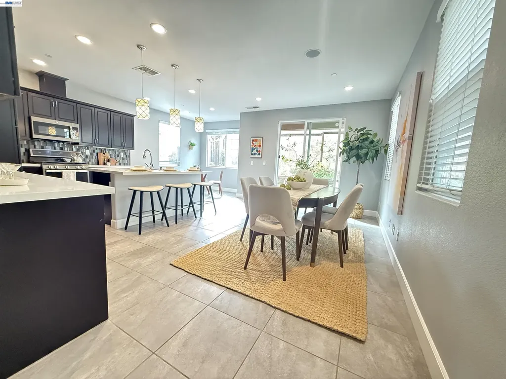 408 Colina Way El Sobrante CA 94803