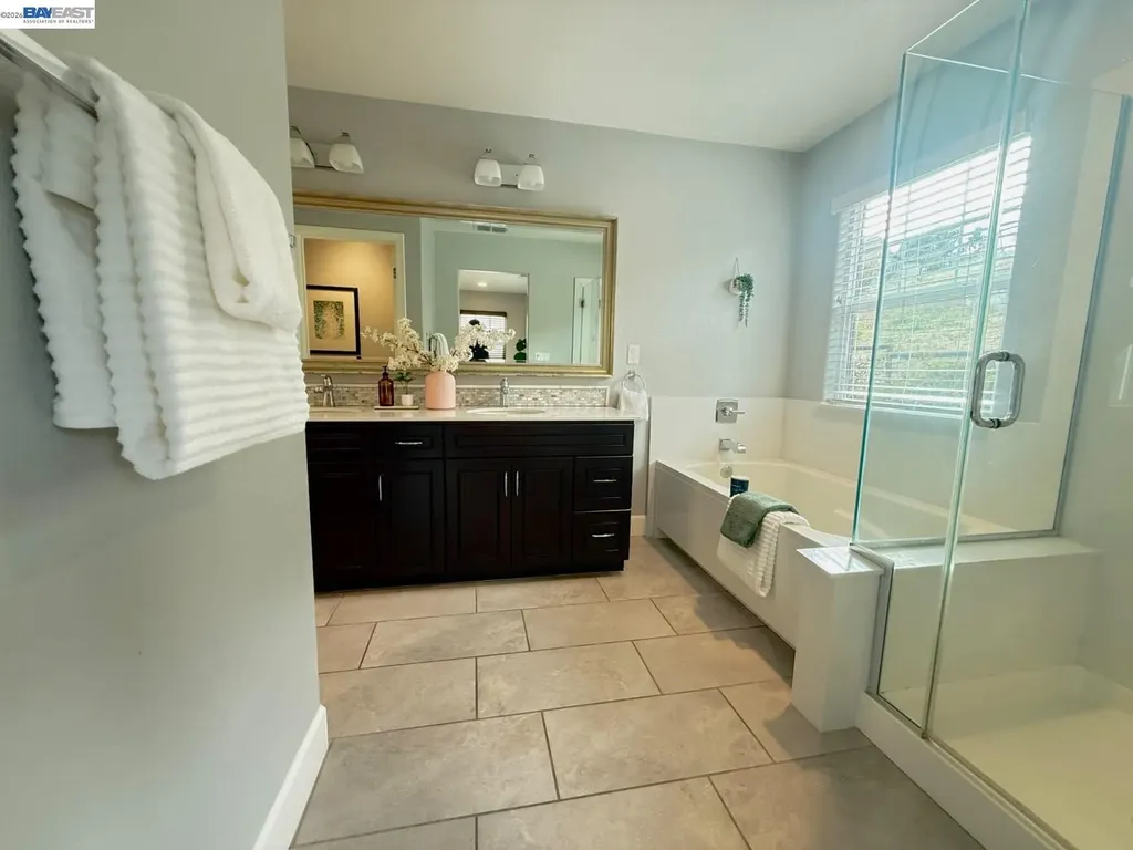 408 Colina Way El Sobrante CA 94803