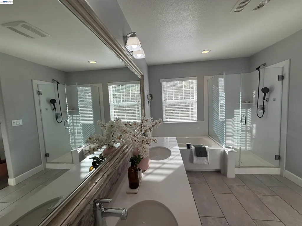 408 Colina Way El Sobrante CA 94803