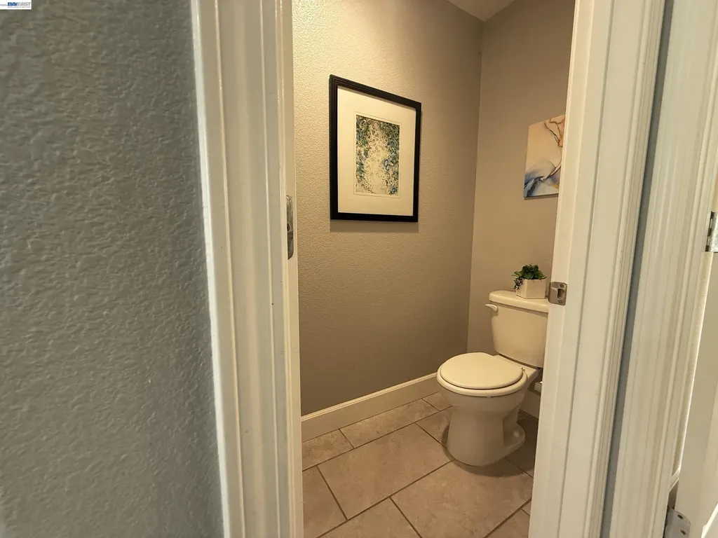 408 Colina Way El Sobrante CA 94803