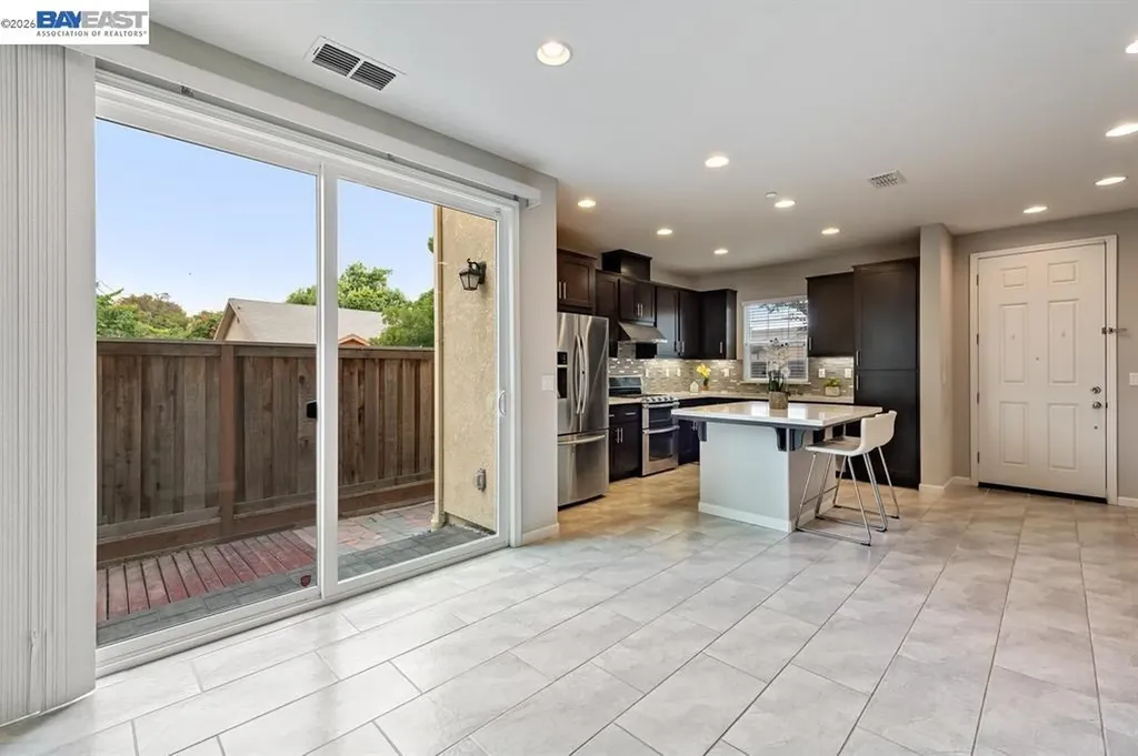 1663 Sylvia Street Hayward CA 94545