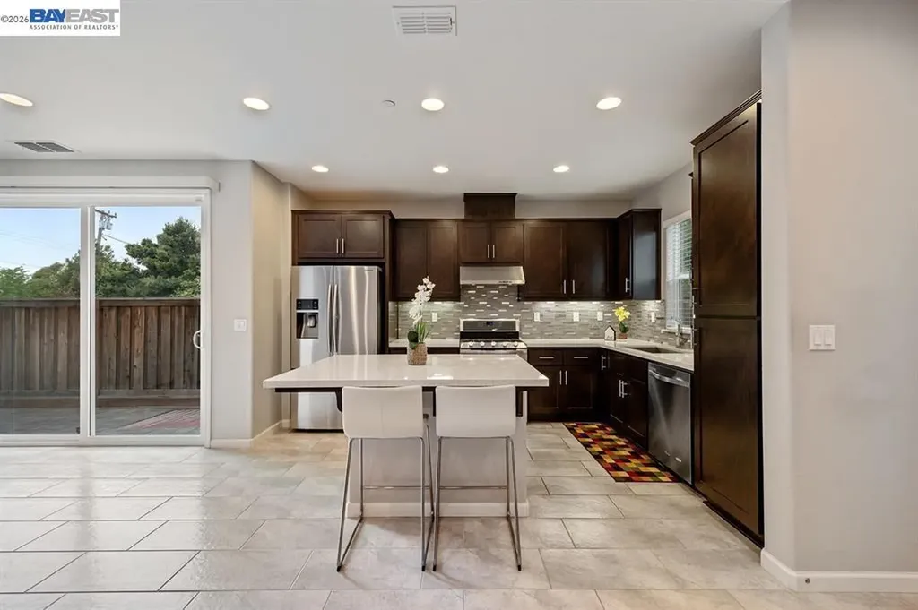 1663 Sylvia Street Hayward CA 94545