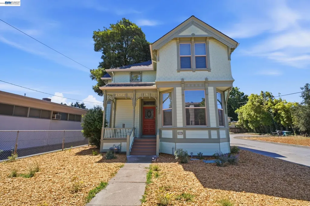 1325 B Street Hayward CA 94541