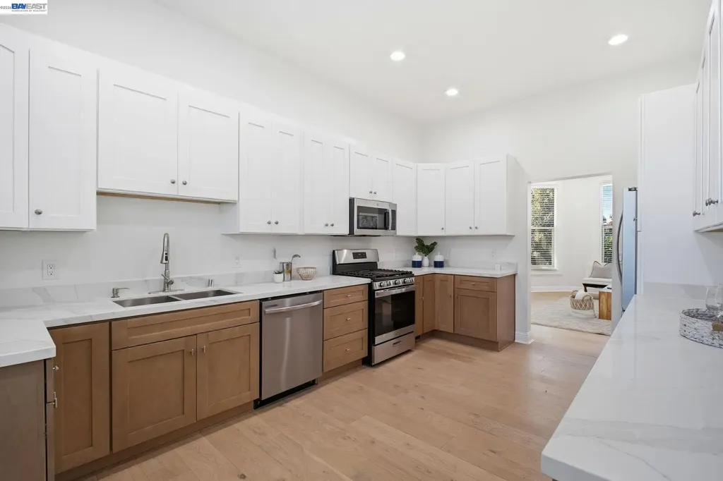 1325 B Street Hayward CA 94541