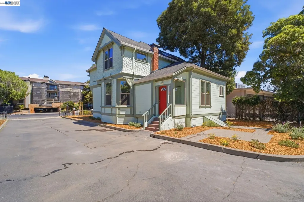 1325 B Street Hayward CA 94541