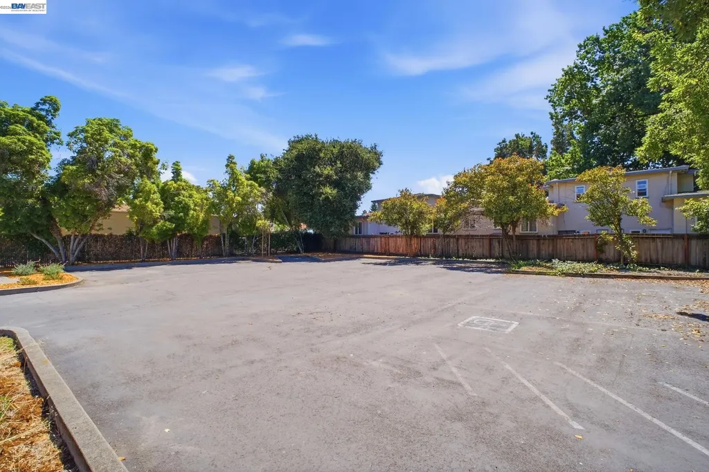 1325 B Street Hayward CA 94541