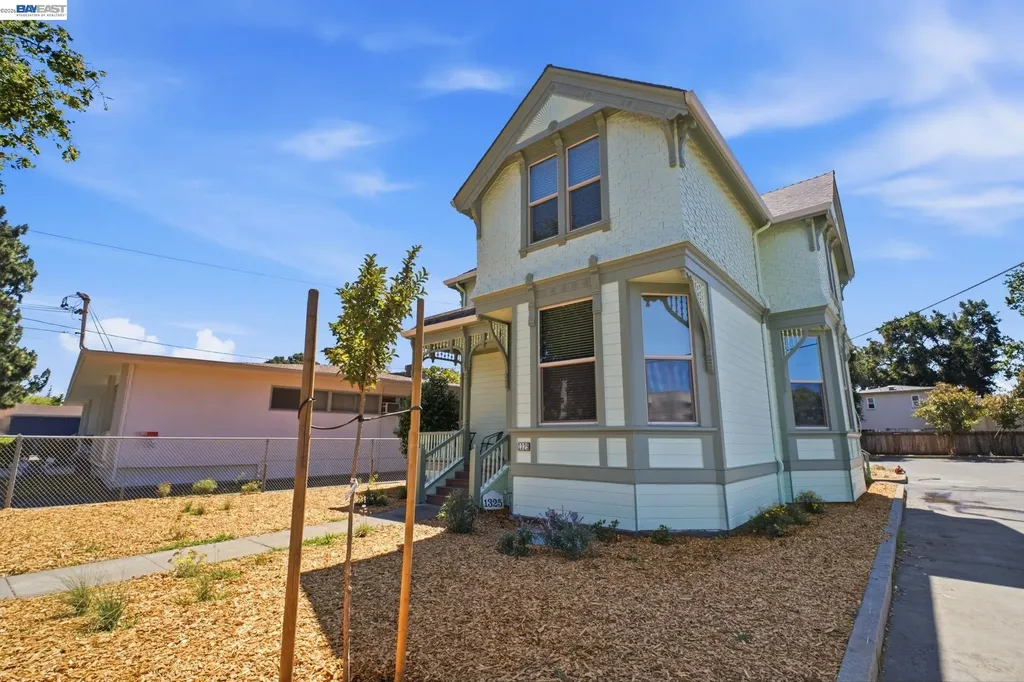 1325 B Street Hayward CA 94541