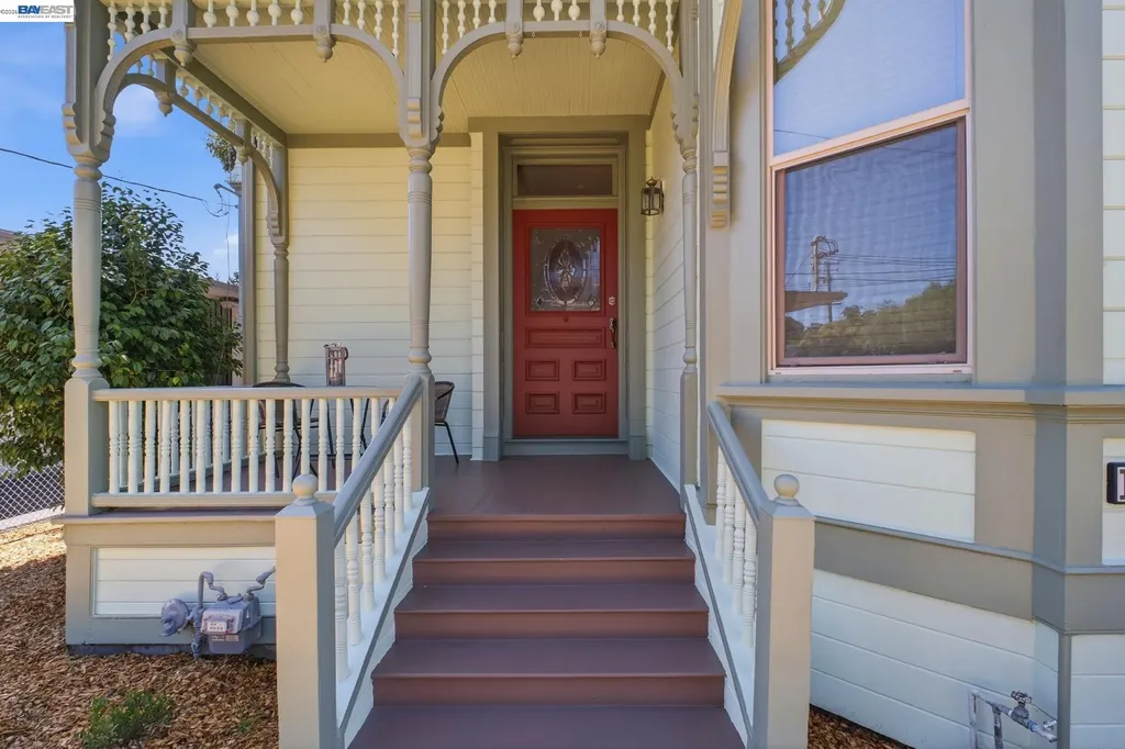 1325 B Street Hayward CA 94541