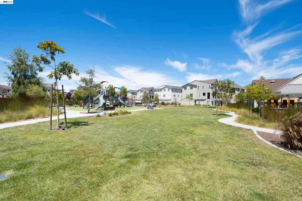 8558 Seawind Way Newark CA 94560