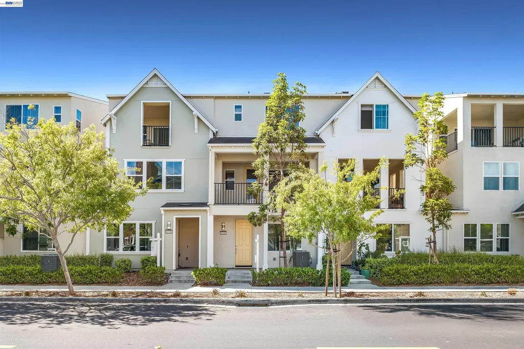 8558 Seawind Way Newark CA 94560