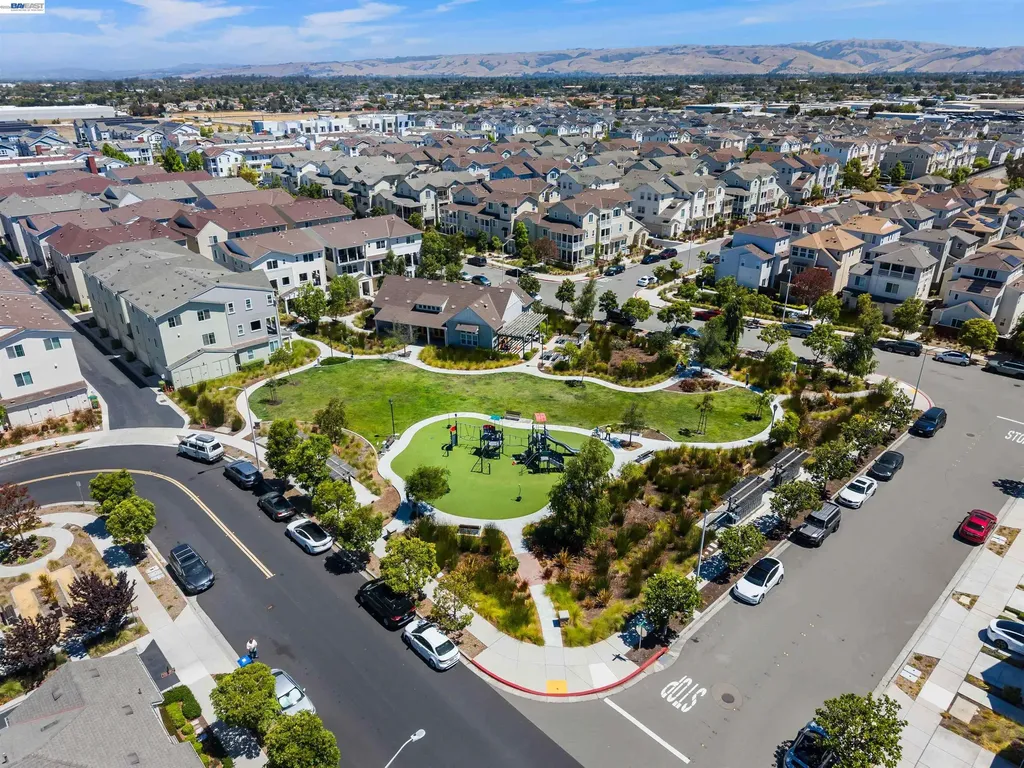 8558 Seawind Way Newark CA 94560