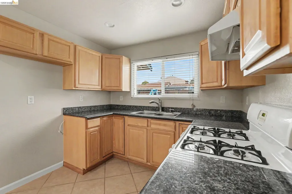 2416 Redwood Drive Antioch CA 94509