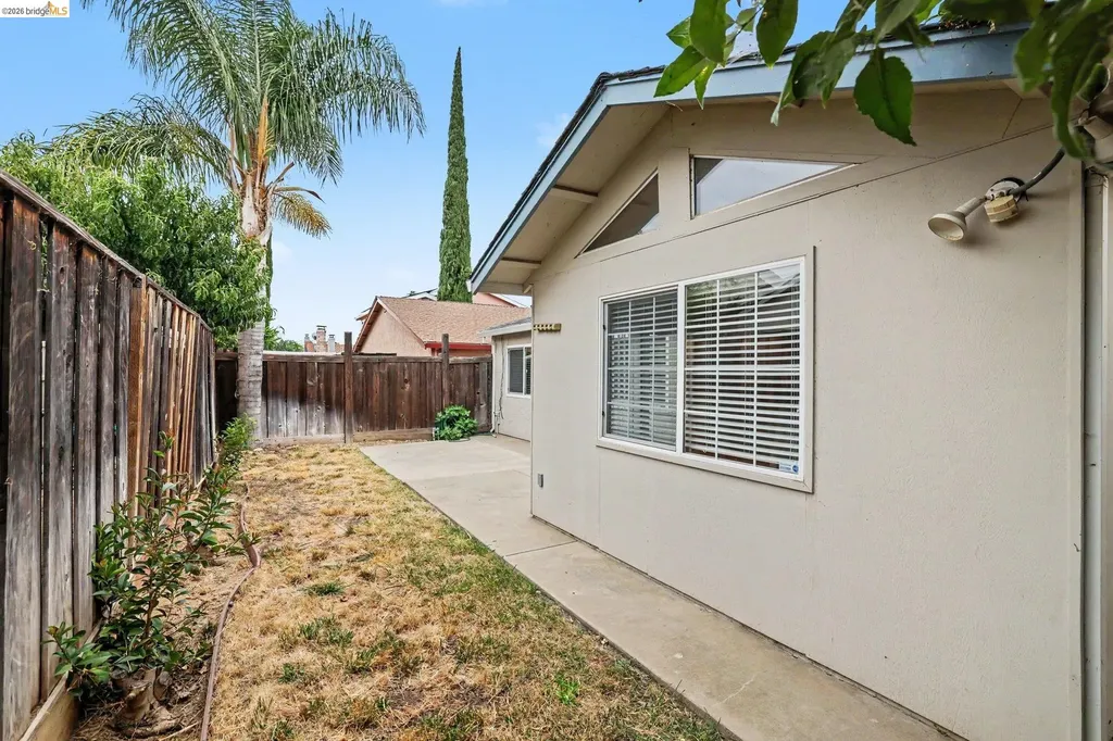 2416 Redwood Drive Antioch CA 94509