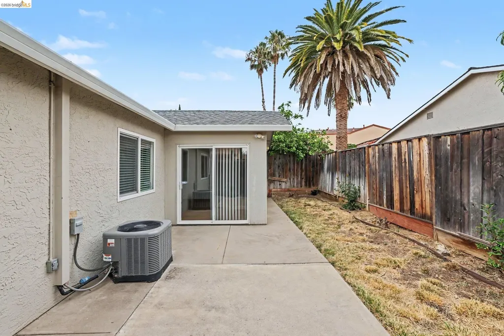 2416 Redwood Drive Antioch CA 94509