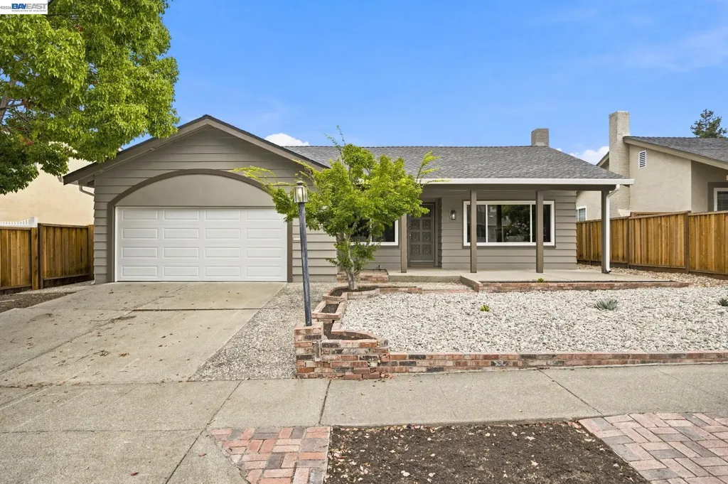 801 Lippert Avenue Fremont CA 94539