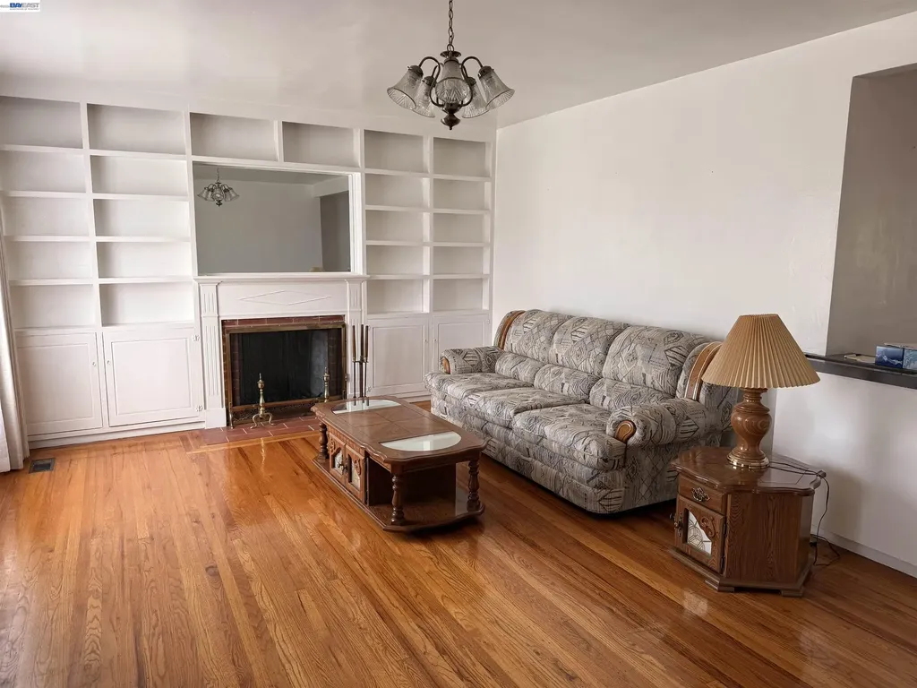 1118 Lucille Street San Leandro CA 94577