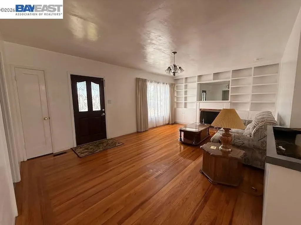 1118 Lucille Street San Leandro CA 94577