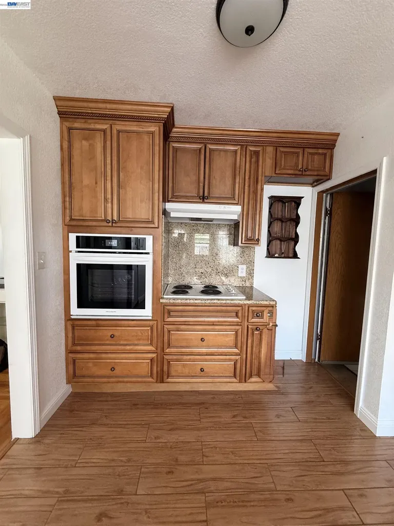 1118 Lucille Street San Leandro CA 94577