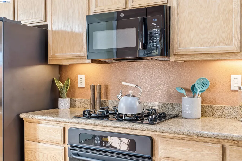 4593 Brannigan Street Dublin CA 94568