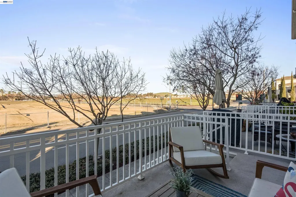 4593 Brannigan Street Dublin CA 94568