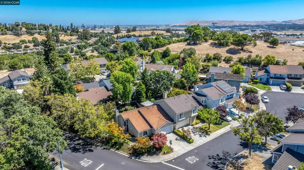 2201 Dry Creek Court Martinez CA 94553