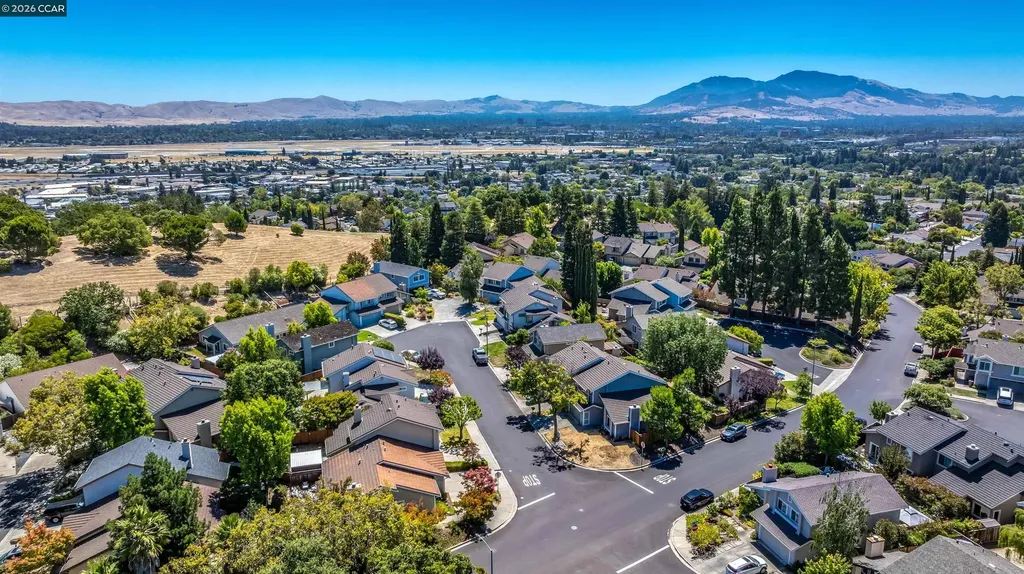2201 Dry Creek Court Martinez CA 94553