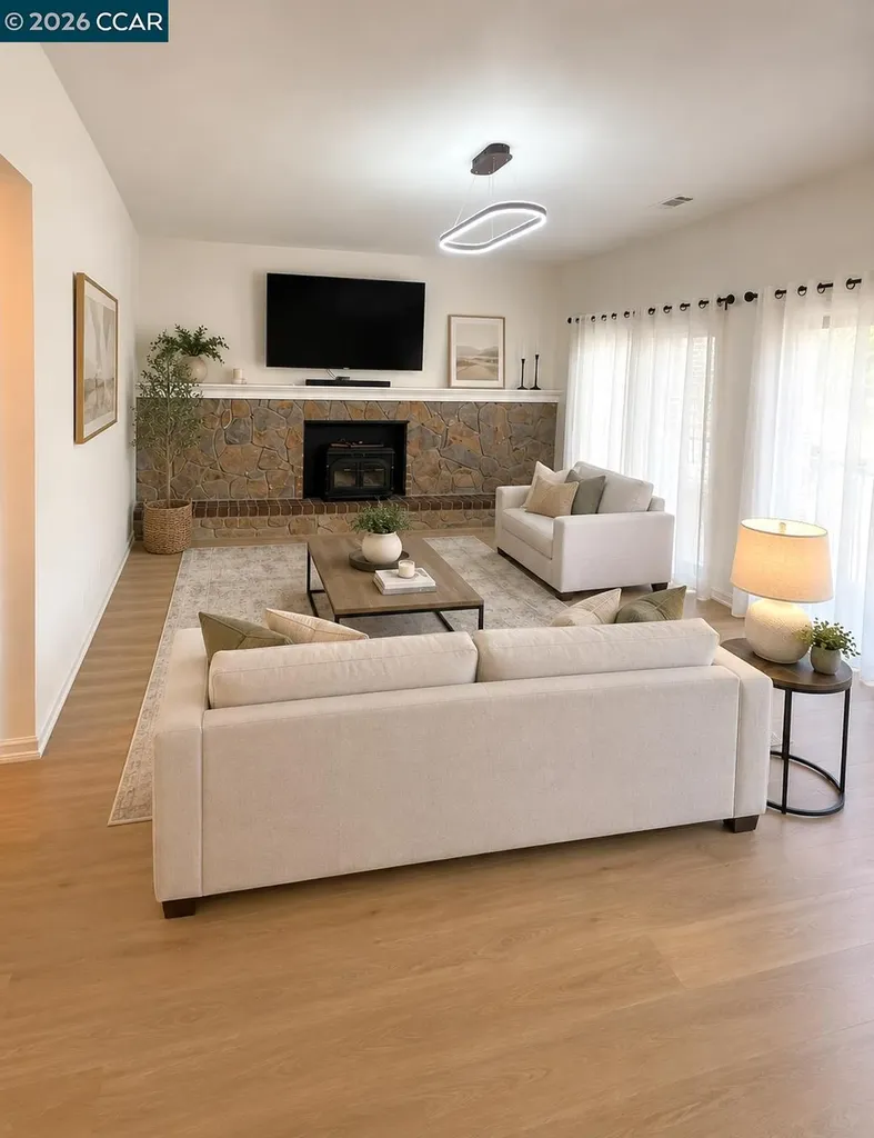 2307 Oak Glen Circle Martinez CA 94553