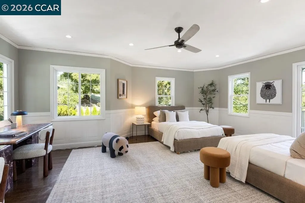 8 Camino Lenada Orinda CA 94563