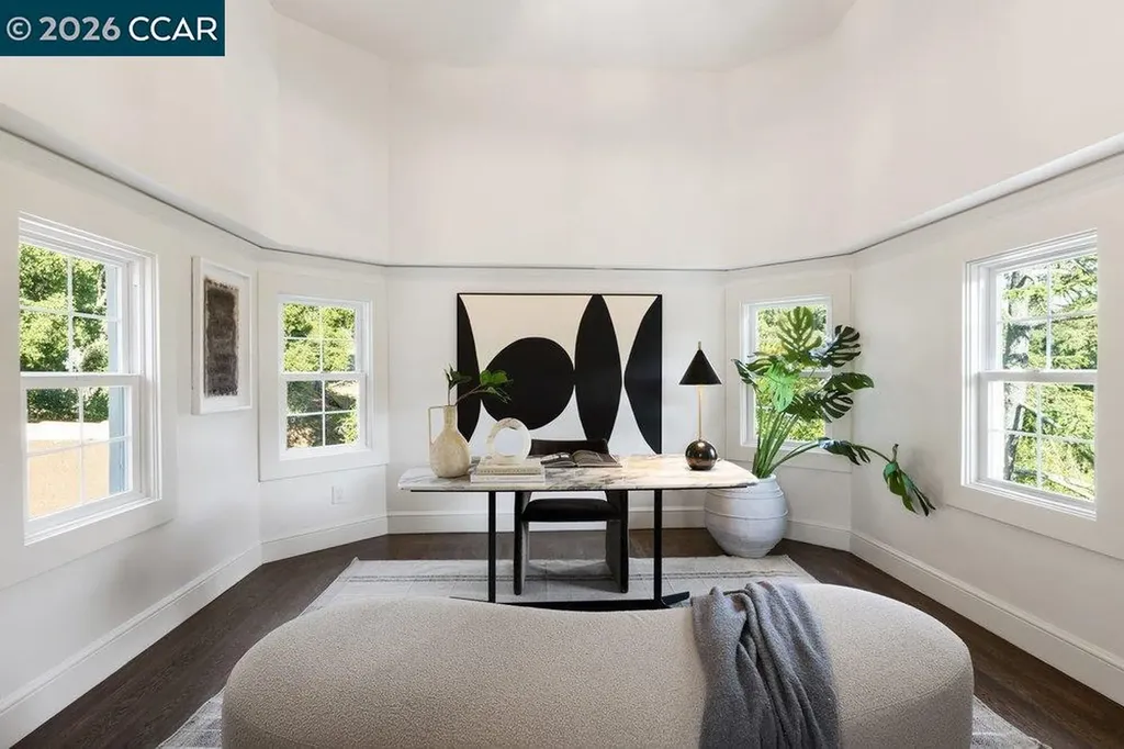 8 Camino Lenada Orinda CA 94563