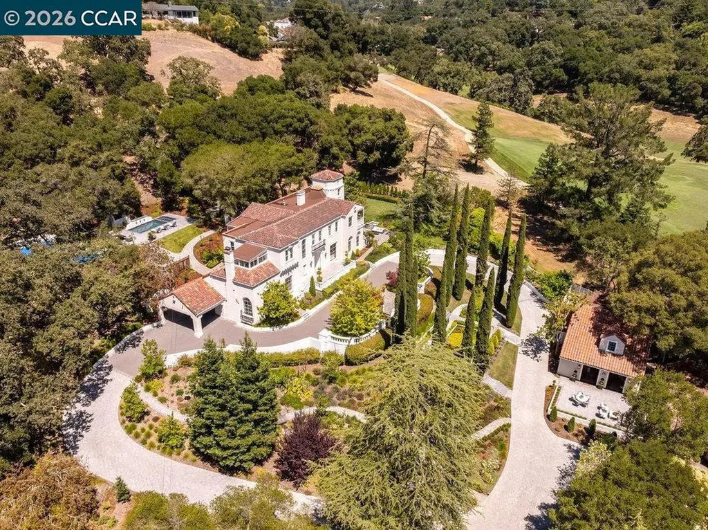 8 Camino Lenada Orinda CA 94563