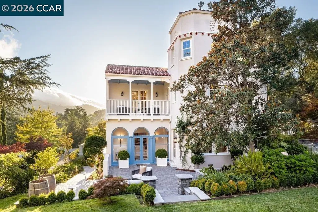 8 Camino Lenada Orinda CA 94563