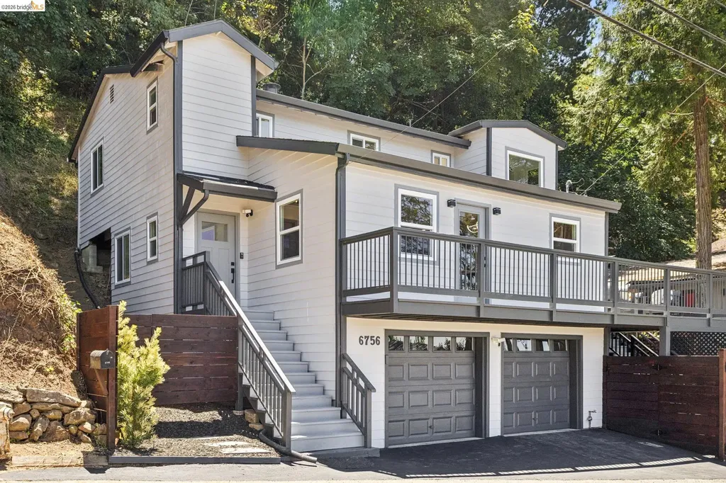 6756 Snake Road Oakland CA 94611