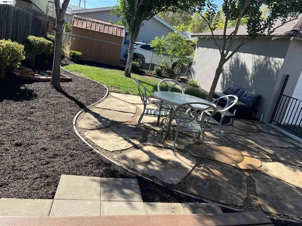 1927 Park Street Livermore CA 94551