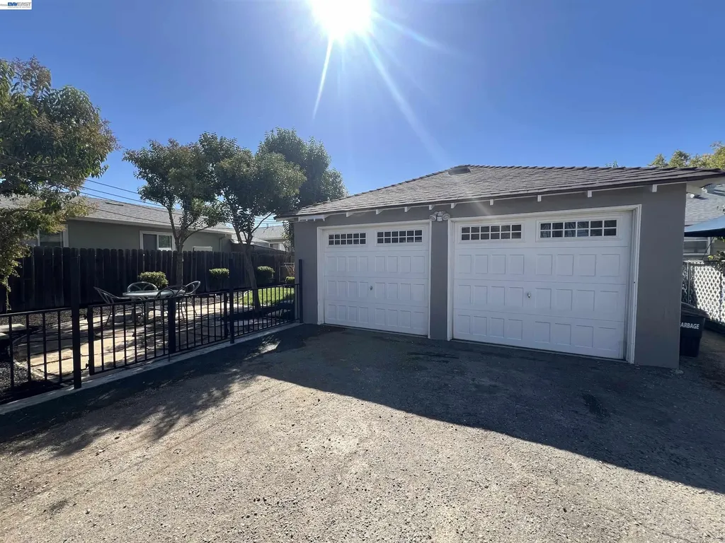 1927 Park Street Livermore CA 94551