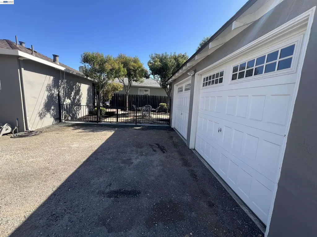 1927 Park Street Livermore CA 94551