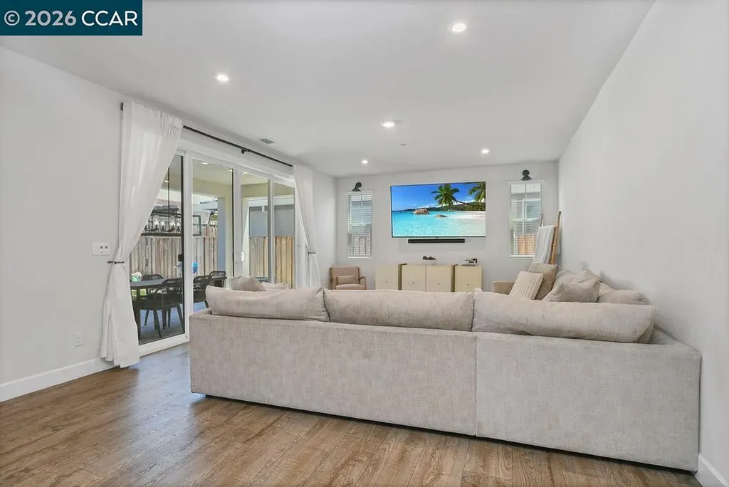 622 Marathon Drive Oakley CA 94561