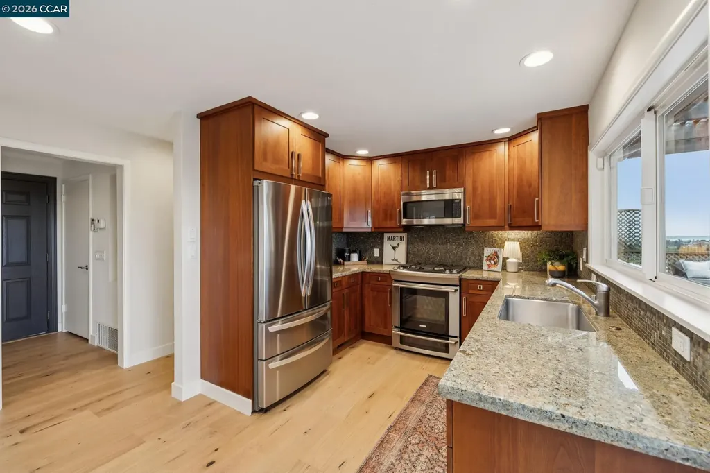 4075 Norton Avenue Oakland CA 94602