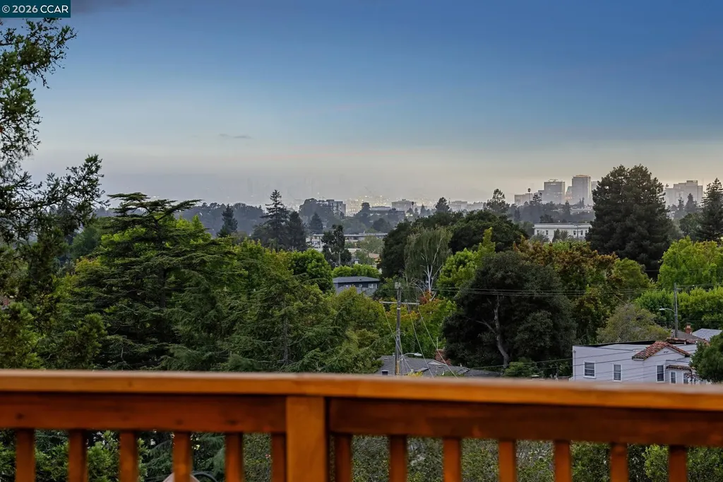 4075 Norton Avenue Oakland CA 94602