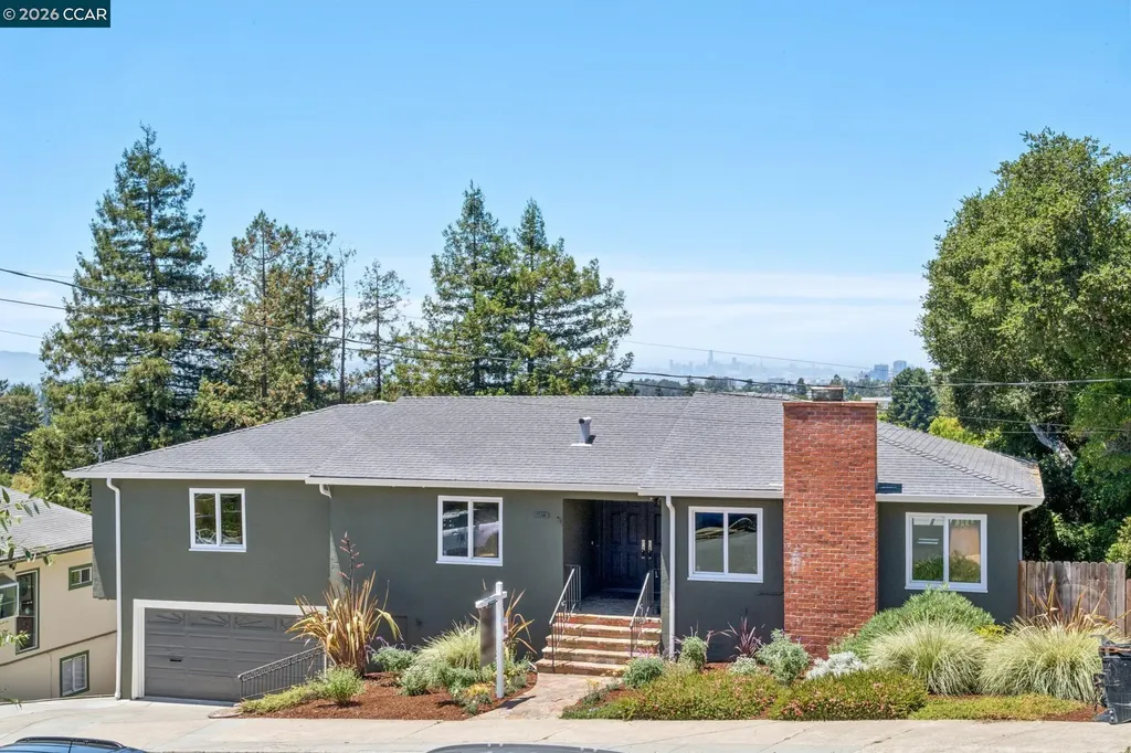 4075 Norton Avenue Oakland CA 94602