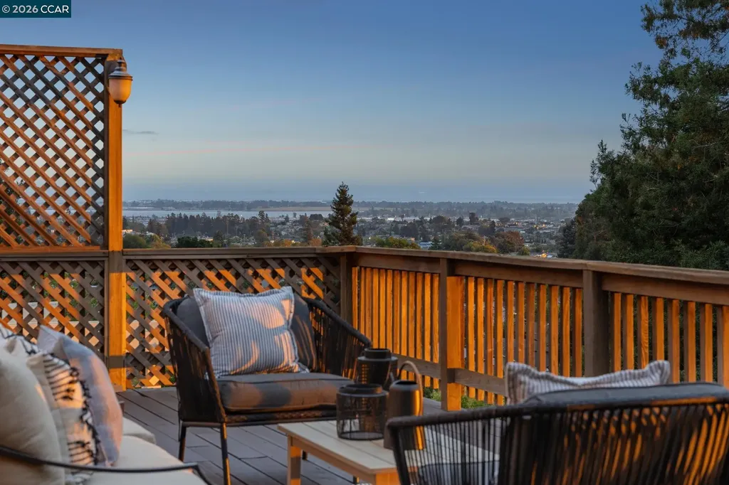 4075 Norton Avenue Oakland CA 94602