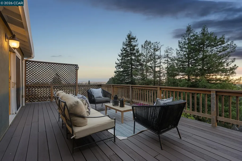 4075 Norton Avenue Oakland CA 94602