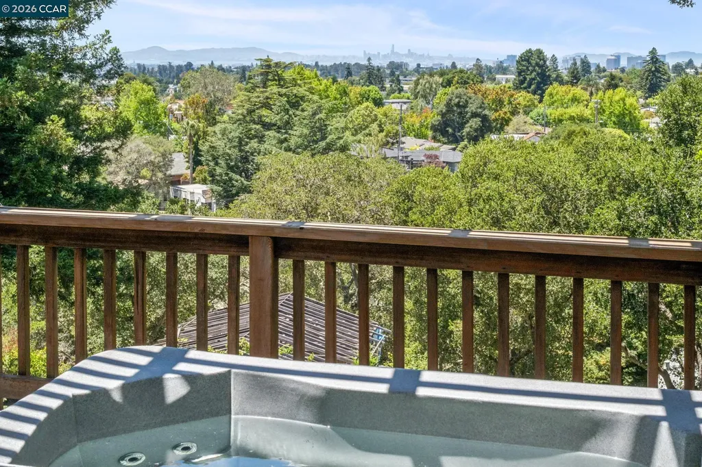 4075 Norton Avenue Oakland CA 94602