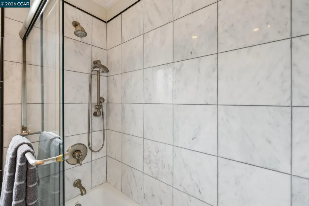 4075 Norton Avenue Oakland CA 94602