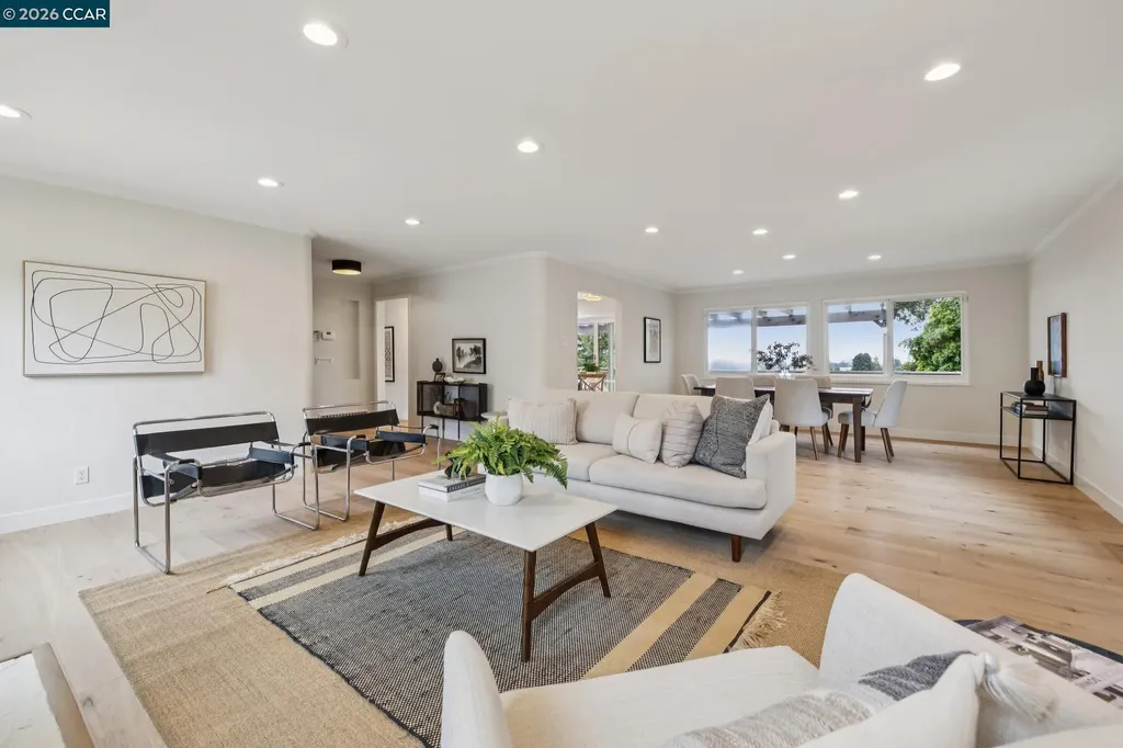 4075 Norton Avenue Oakland CA 94602