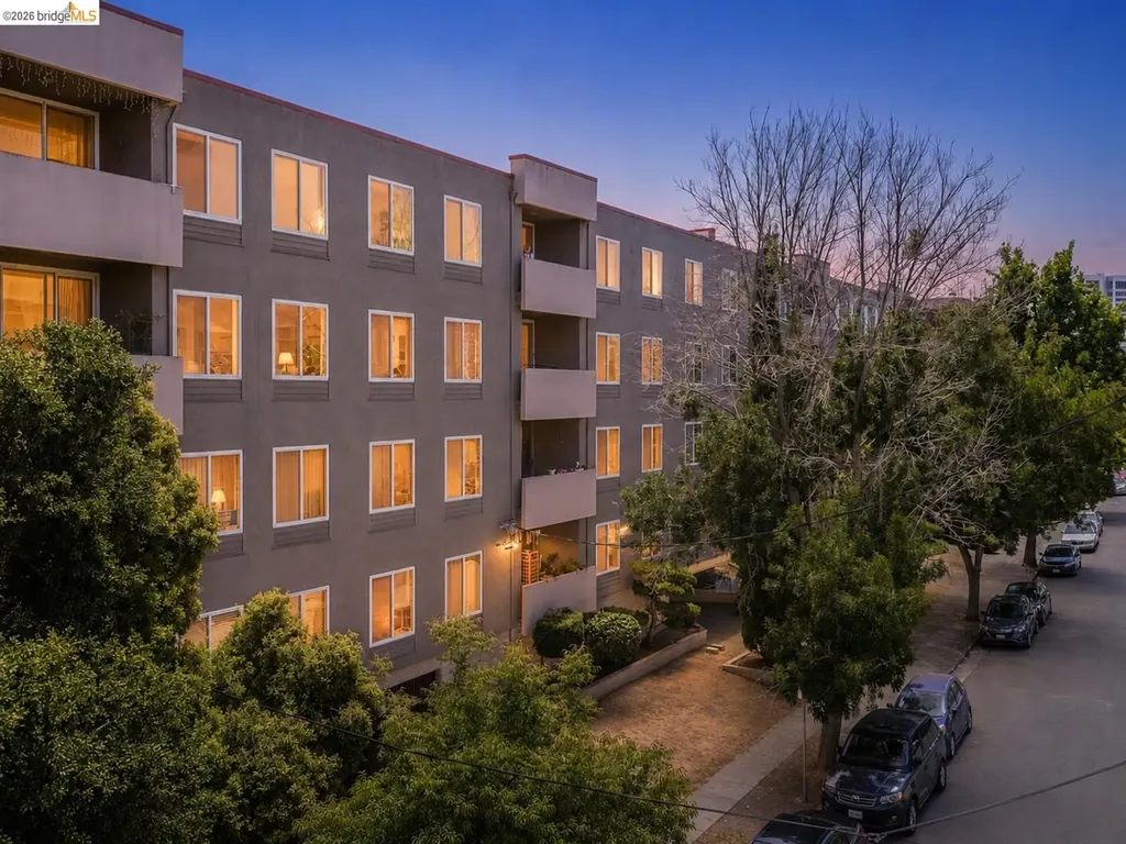 330 Vernon Street Oakland CA 94610