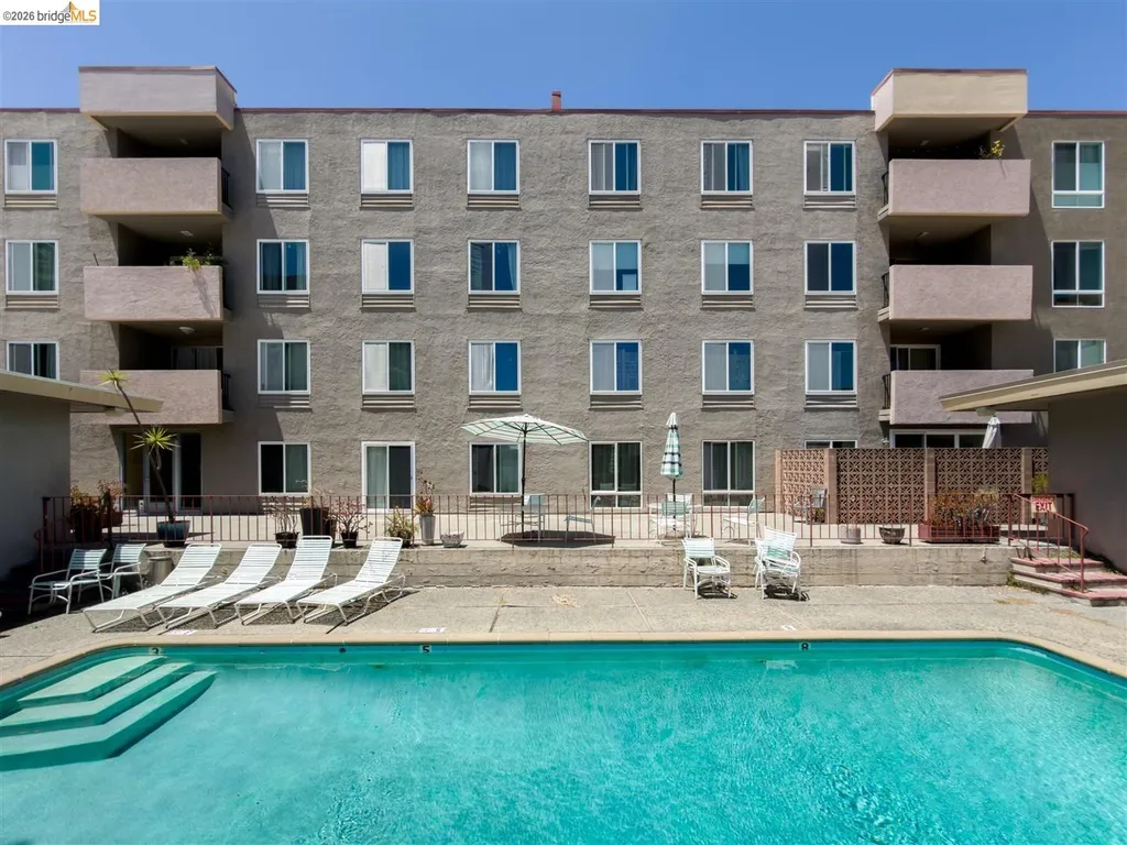 330 Vernon Street Oakland CA 94610