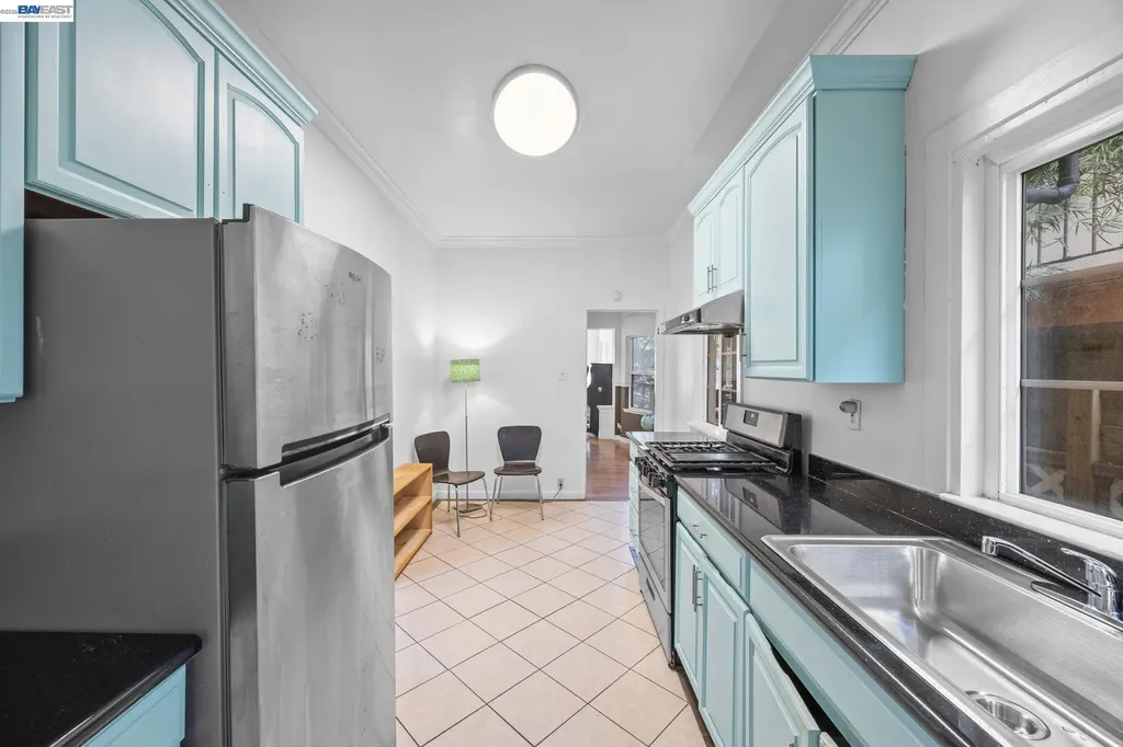 1811 Lincoln Avenue Alameda CA 94501