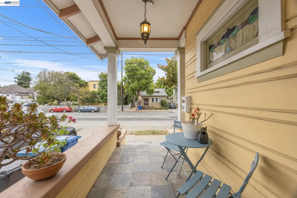 1811 Lincoln Avenue Alameda CA 94501